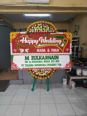 Papan Bunga di Mayangan Legonkulon